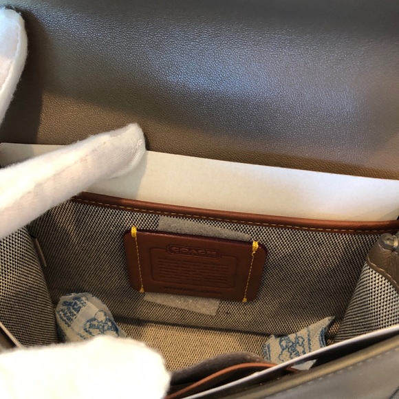 NWT Coach Originals C3486 Glovetanned Leather Kip Turnlock Crossbody-Dark Stone - Picture 7 of 11